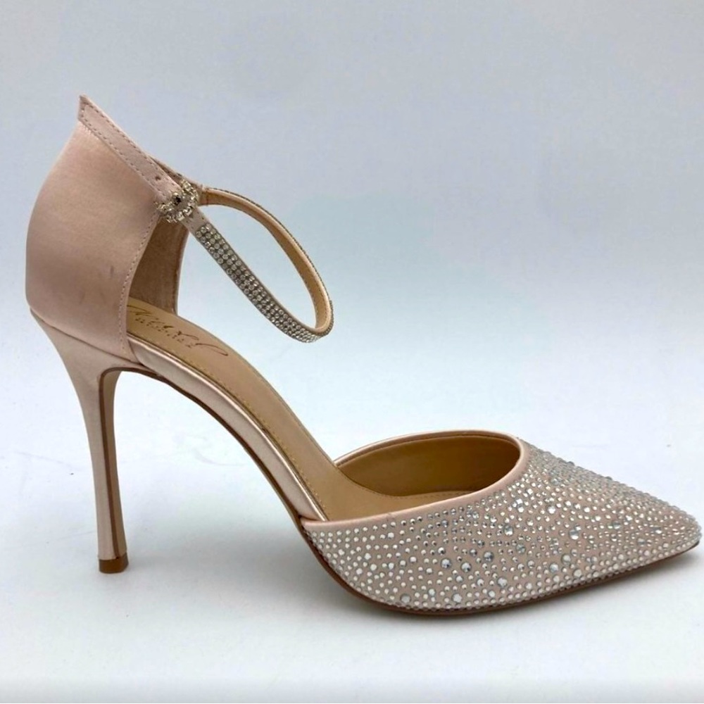 Jewel Badgley Mischka Women's Jailene Pump Size 9.5